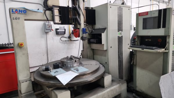 Torno CNC industrial Lang 2 ejes